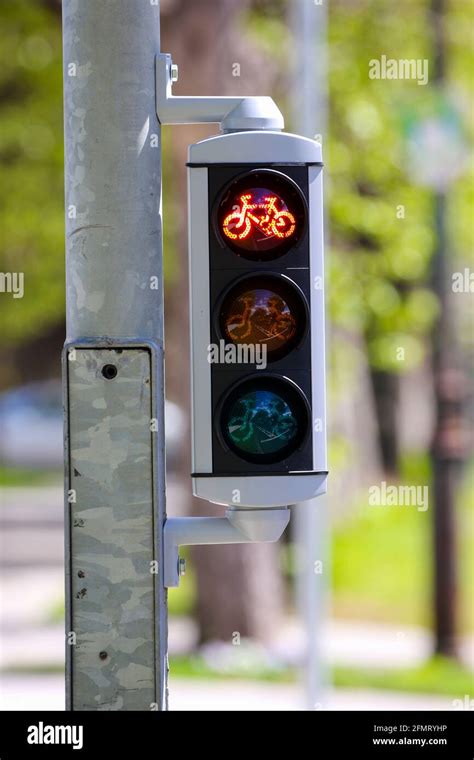 Luces De Parada De Ciclo Fotograf As E Im Genes De Alta Resoluci N Alamy