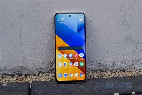 Review Poco M Smartphone Entry Level Dengan Spesifikasi Badak