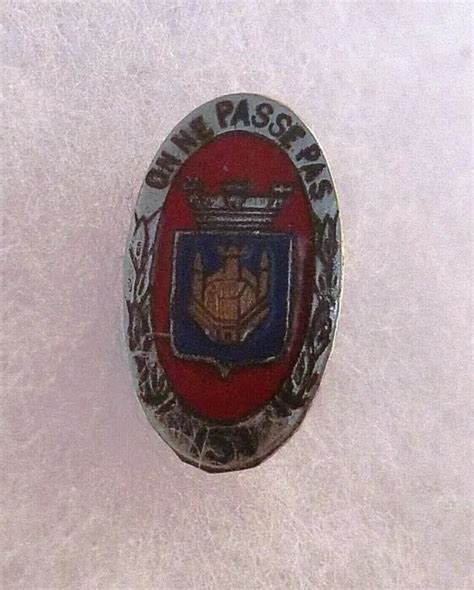 Insigne Miniature Boutonni Re Mail Ri Verdun R Giment Infanterie