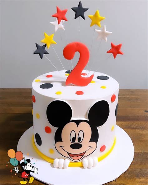10 Mickey Mouse Birthday Cakes That Are The Absolute Cutest That