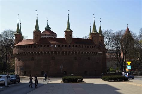 Best Travel Guide to Krakow, Poland: Attractions