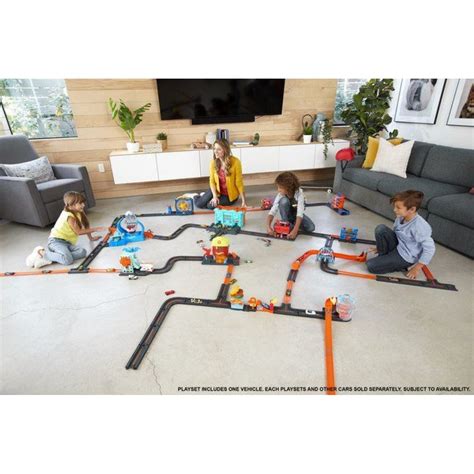 Mattel Hot Wheels city color shifters robo žralok útočí KIDS sk