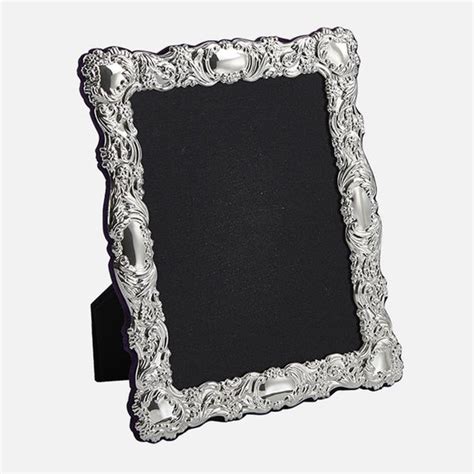 Silver Photo Frames | Optional Personal Engraving | Carrs Silver