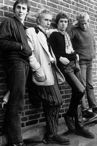 Le Parfum Sex Pistols Vogue France