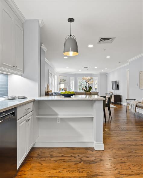 Metro Realty Corp | Brookline MA