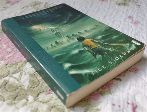 Resenha Livro Percy Jackson E O Ladrão De Raios De Rick Riordan De