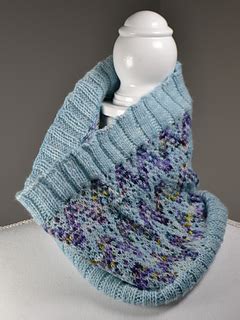 Ravelry Angelaknitsnow S Slip Away Cowl