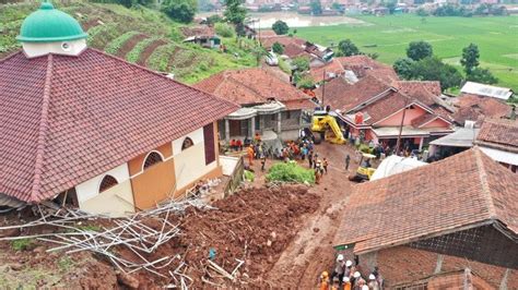 Faktor Faktor Umum Penyebab Tanah Longsor Kenali Sebelum Terlambat