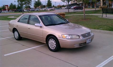 1998 Toyota Camry LE 0-60 Times, Top Speed, Specs, Quarter Mile, and ...