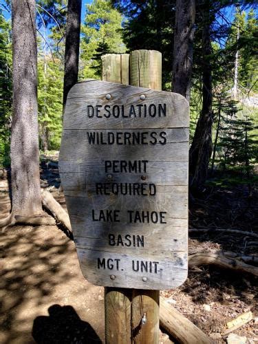 Hiking to Lake Aloha, Desolation Wilderness - Grey Otter Outventures®