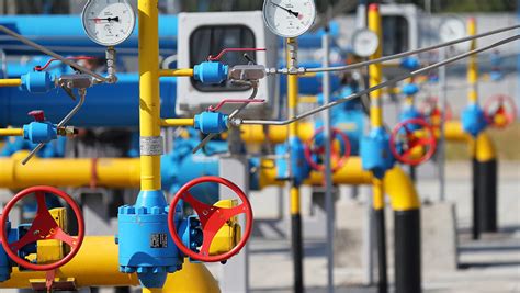 Цена газа в Европе обвалилась на $600