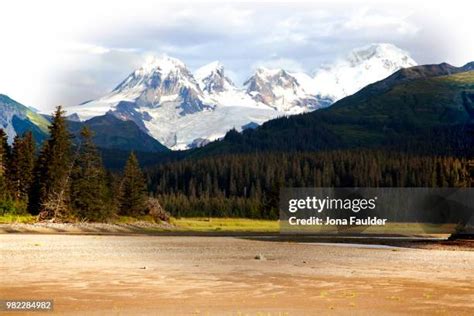 65 Iliamna Lake Stock Photos, High-Res Pictures, and Images - Getty Images