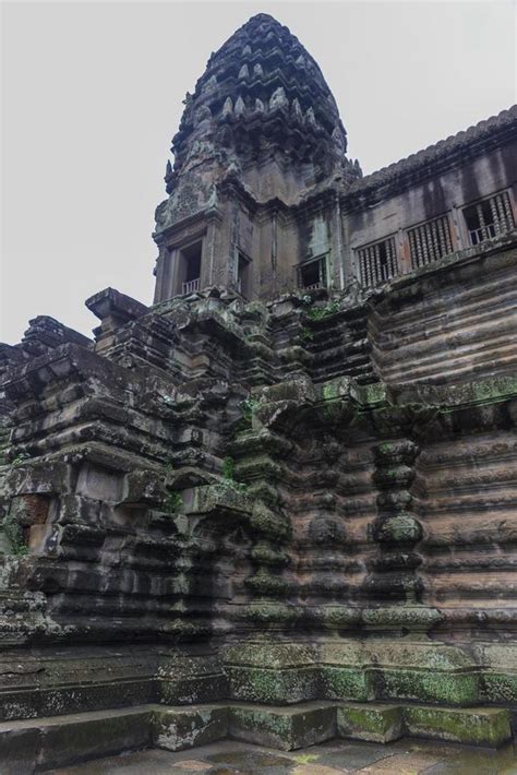 Angkor Wat temple 12888264 Stock Photo at Vecteezy