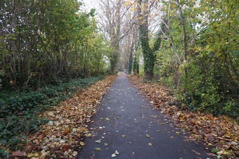 St Phillips Greenway Bristol Ian S Cc By Sa 2 0 Geograph Britain