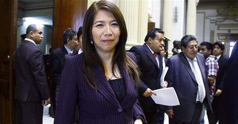 Congreso Parlamentaria María Cordero exigía el 50 del sueldo de su