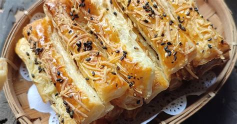 Resep Chesse Puff Pastry Oleh Widjie Astuti Cookpad