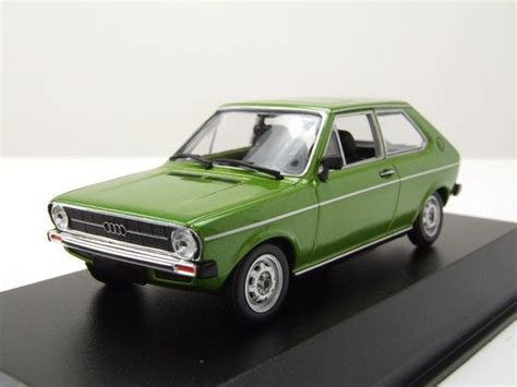 Maxichamps Modellauto Audi 50 1975 grün Modellauto 1 43 Maxichamps