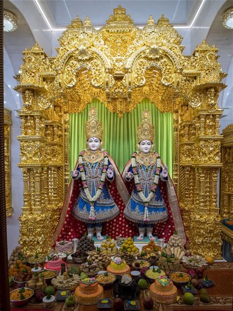 Murti-Pratishtha Mahotsav, BAPS Shri Swaminarayan Mandir, Nashik, India