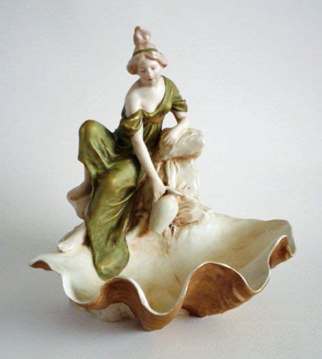 Royal Dux Art Nouveau Maiden On Clamshell Centrepiece C Art