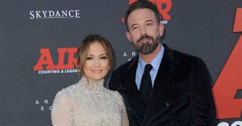 Jennifer Lopez E Ben Affleck Compram Mans O N Mero Chocante De