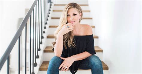 Daisy Fuentes Dishes On Veganism Tequila And Her Famous Hubby Vegnews