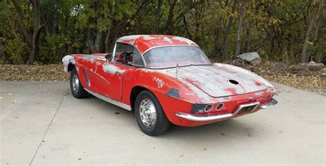 1962 Chevrolet Corvette 6 Barn Finds