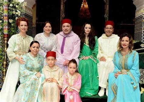 Famille Royale Du Maroc Mari E Marocaine Famille Royale Ceremonie