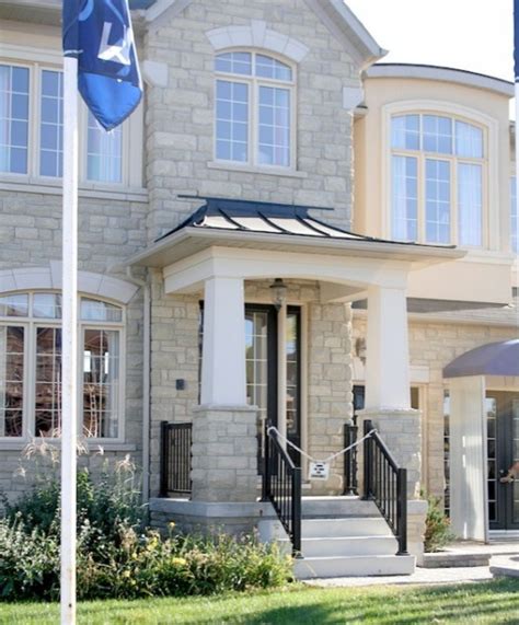 Smooth Tapered Column Wraps Classique Façade Toronto Par Elite Trimworks Inc Houzz