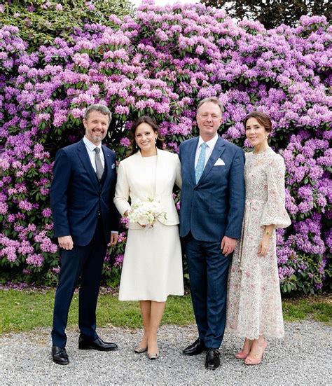 Pin By Mary Bowder On Royal Families And Fashion Civil Wedding Crown