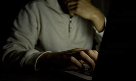 Weibo User Claims To Have Software That Identifies Porn Actors With Their Social Media Daily
