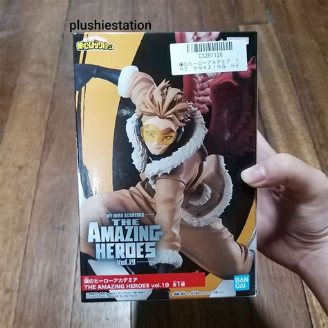 My Hero Academia Hawks The Amazing Heroes Vol 19 On Carousell