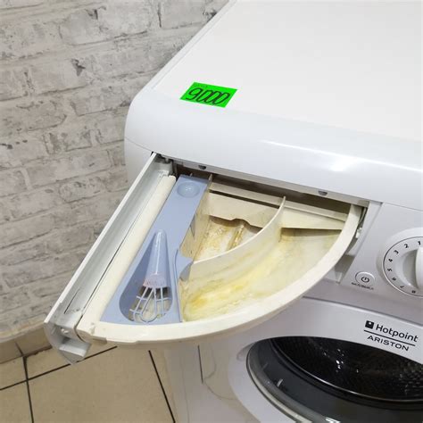 Hotpoint Ariston ARXL 100 - Стандартные стиральные машины