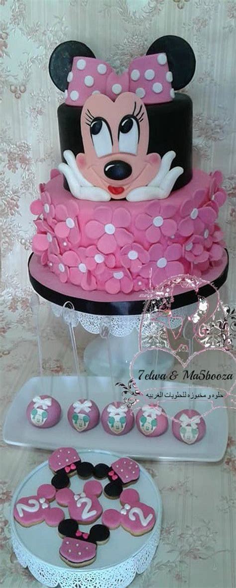 2 Tier Minnie Mouse Cake Decorated Cake By Zahraa Cakesdecor