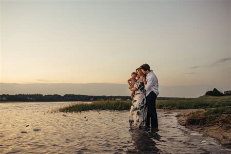 10 Tips For Gorgeous Blue Hour Portraits