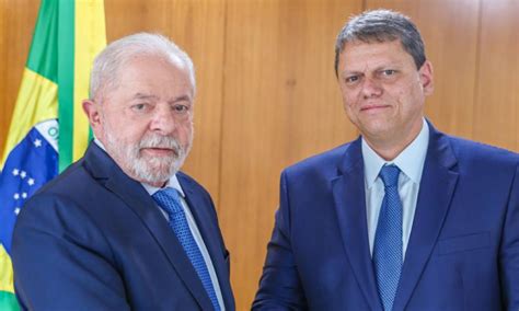 Tarcísio de Freitas se reúne Lula para discutir privatização do