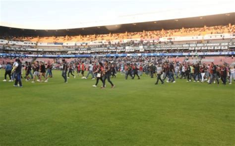 ¡vergüenza Total El Medio Futbolístico Reprueba Violencia En Querétaro