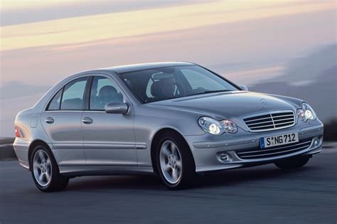 2007 Mercedes Benz C Class Pictures 66 Photos Edmunds