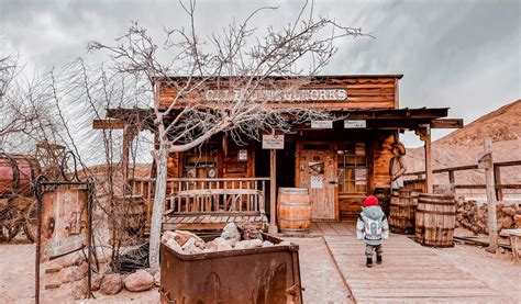 Top 10 Eerie And Abandoned Ghost Towns In The Us To Visit