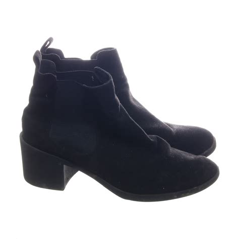 Divided by H M Boots Strl 41 Svart M 406324580 ᐈ Sellpy på Tradera