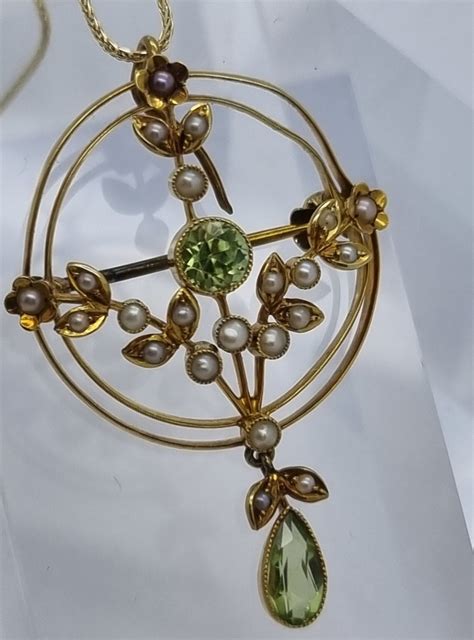 Peridot Seed Pearl Edwardian Pendant