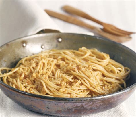 Spaghetti In Salsa Di Noci Ricetta E Cucina