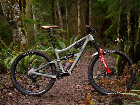 ultimate guide  finding   full suspension mountain bike