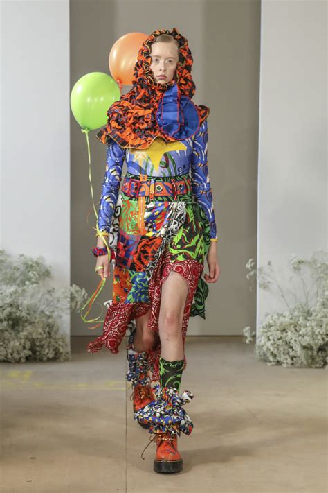 SOMERSET HOUSE SHOW — Mona Cordes