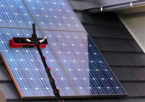 How To Choose The Right Solar Panel Cleaning Equipment