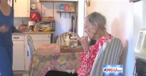 Pearl Cantrell 105 Year Old Woman Says Bacon Is Key To Longevity