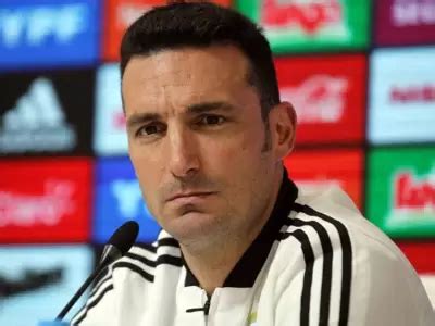 Lionel Scaloni se inclinó por un histórico de la Selección argentina