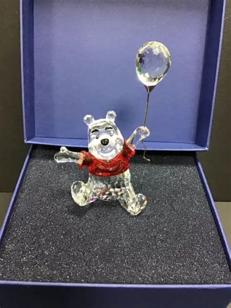 SWAROVSKI WALT DISNEY Winnie The Pooh Balloon Figure 905768 Boxed