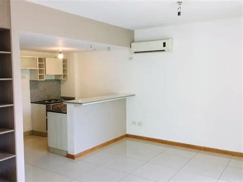 Venta Departamento 10 años monoambiente con balcón acepta mascotas