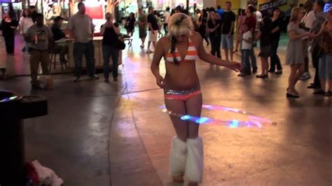 Sexy Hula Hoop Girl On Fremont Street Downtown Las Vegas Youtube