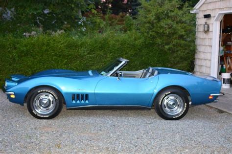 1969 Corvette Roadster 350350 4 Speed Lemans Blue Gunmetal Interior